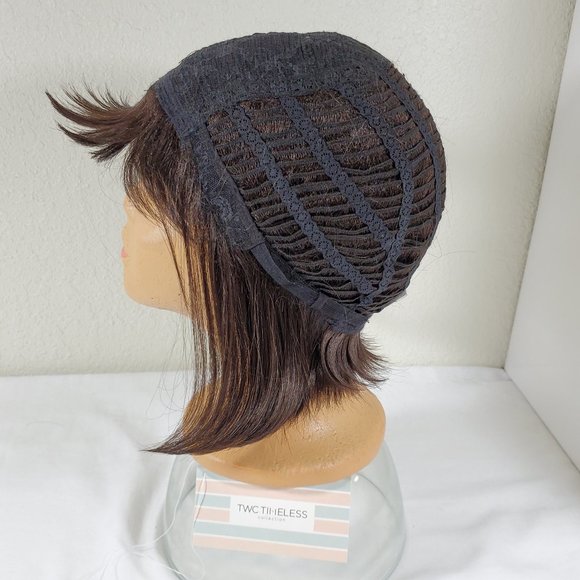 SOLD - The Wig Company Classic Chin-Length Flapper Bob with Bangs Dark Brown - Picture 13 of 16